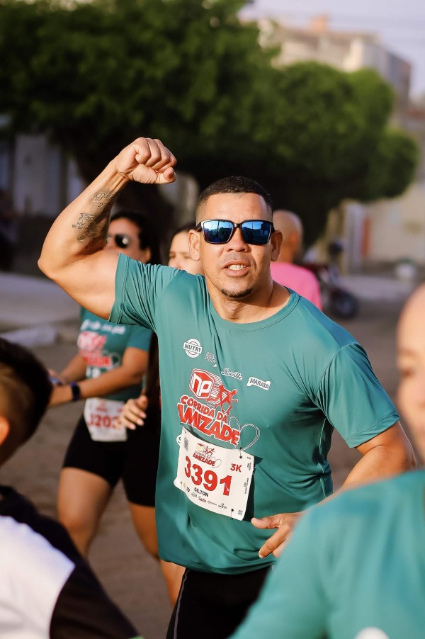 8° CORRIDA DA AMIZADE N. SRA DA GLÓRIA