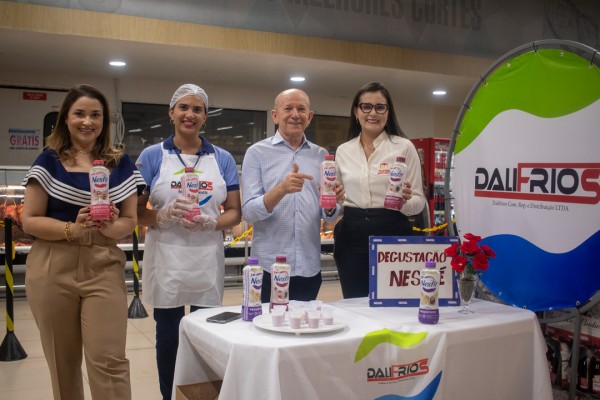 Comemoração dos 43 anos de aniversário em Glória