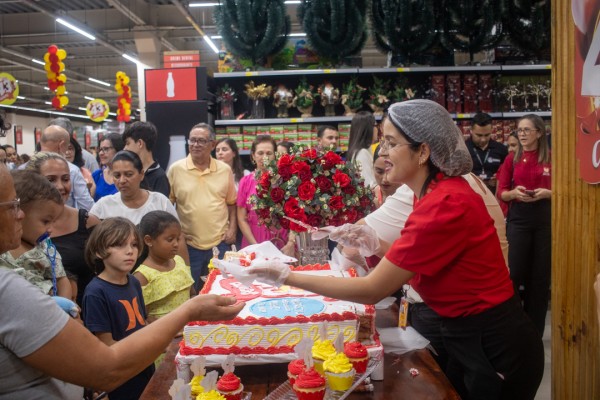 Comemoração dos 43 anos de aniversário em Glória